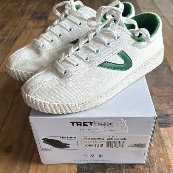 Tretorn Canvas Sneakers in White and Green size 8.5 - Picture 1 of 5